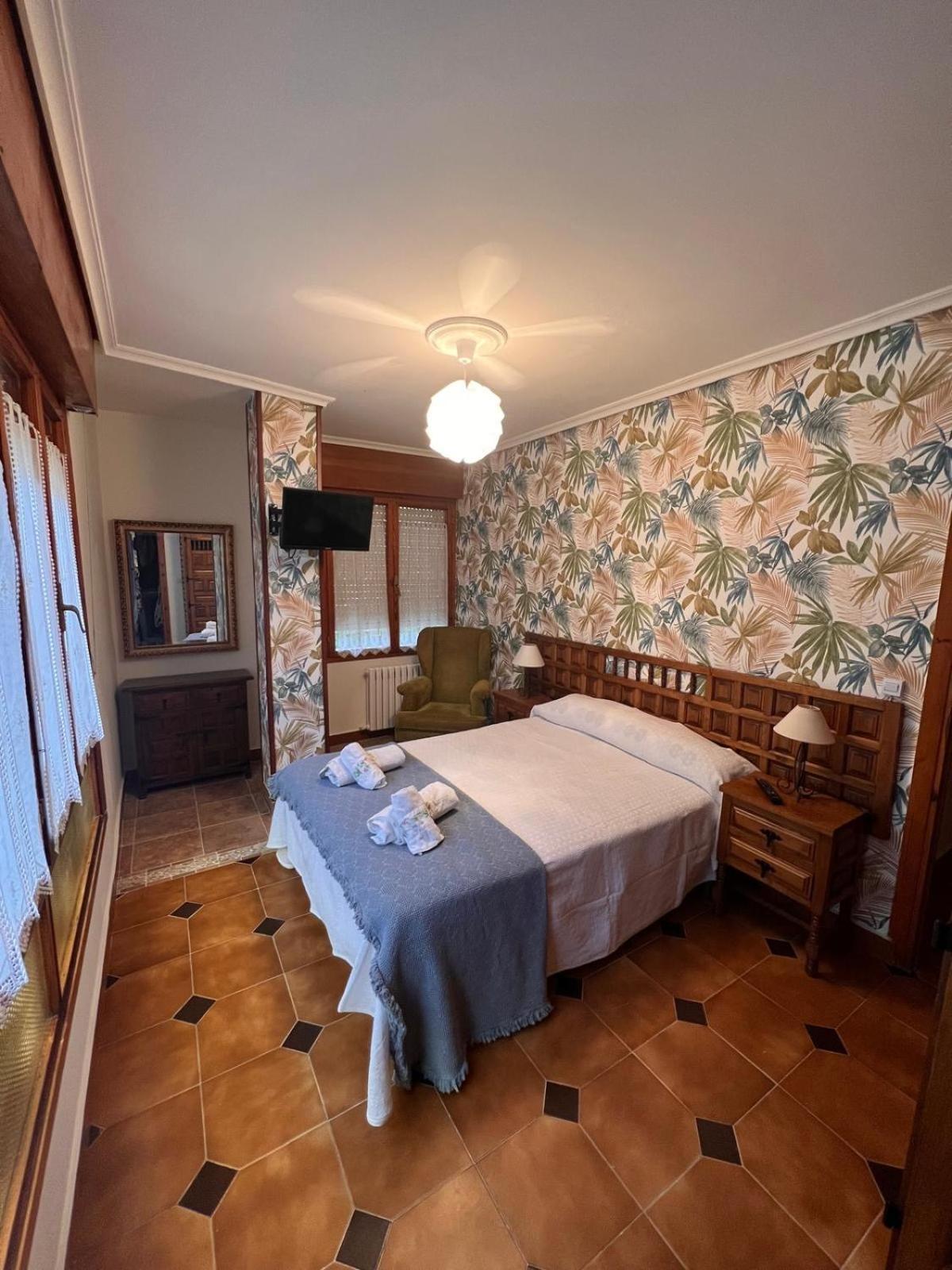 Hospedaje Marisa La Hermida Bagian luar foto