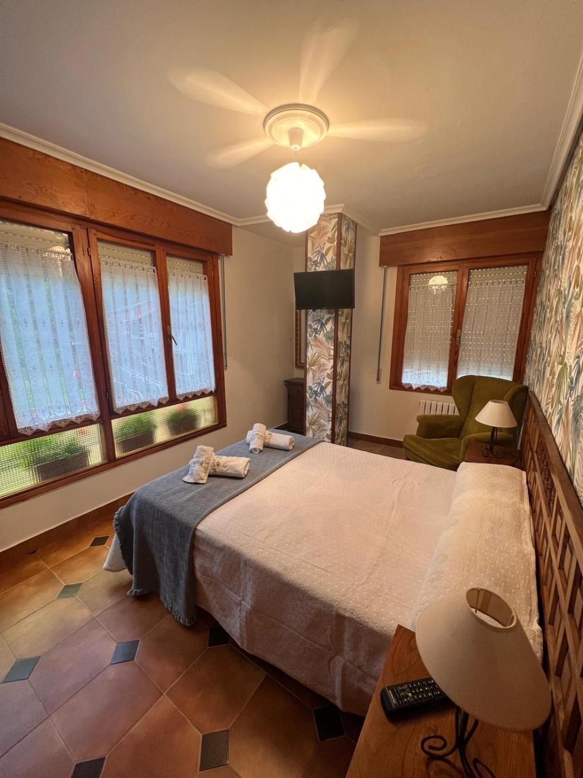 Hospedaje Marisa La Hermida Bagian luar foto