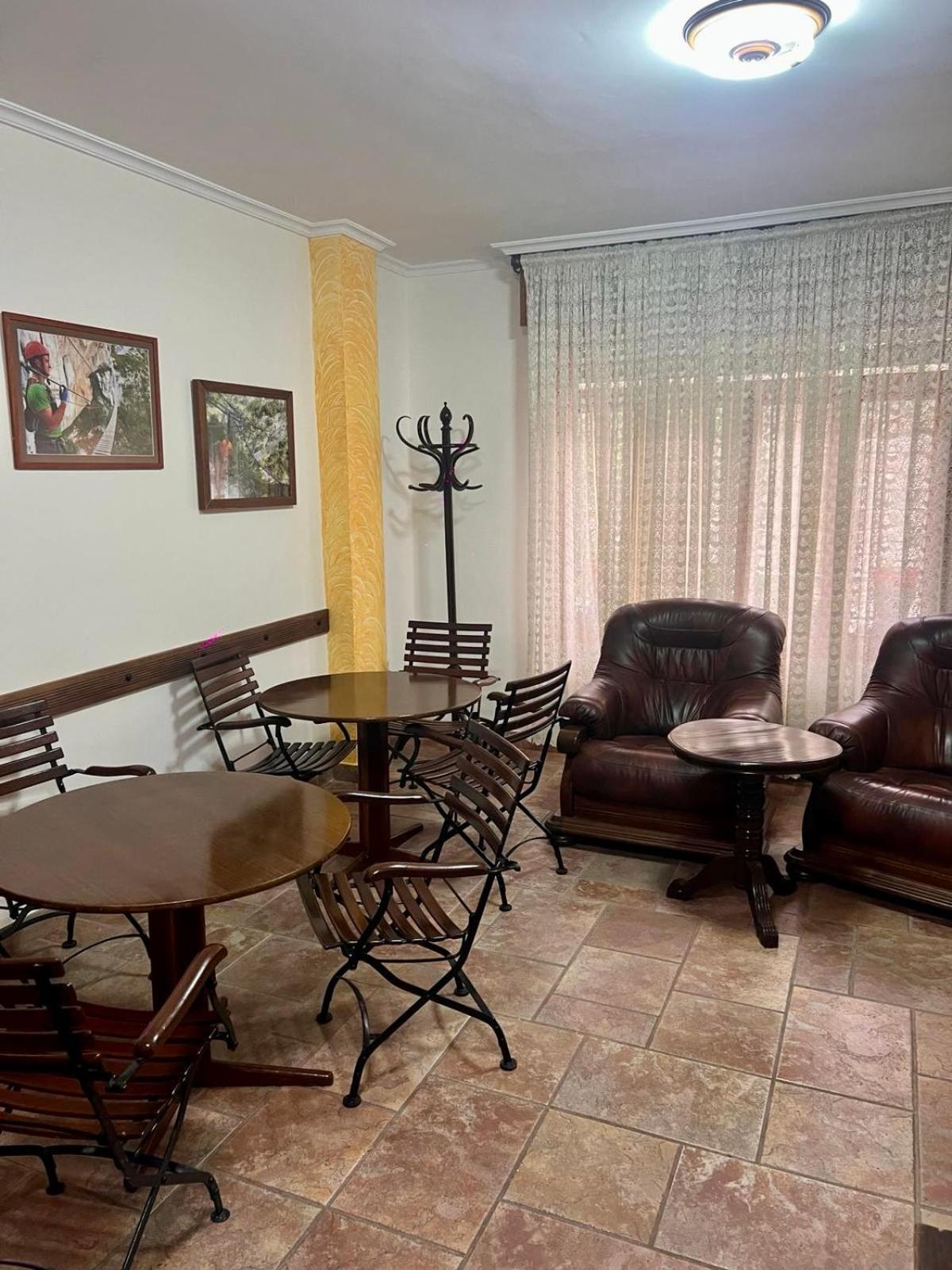 Hospedaje Marisa La Hermida Bagian luar foto